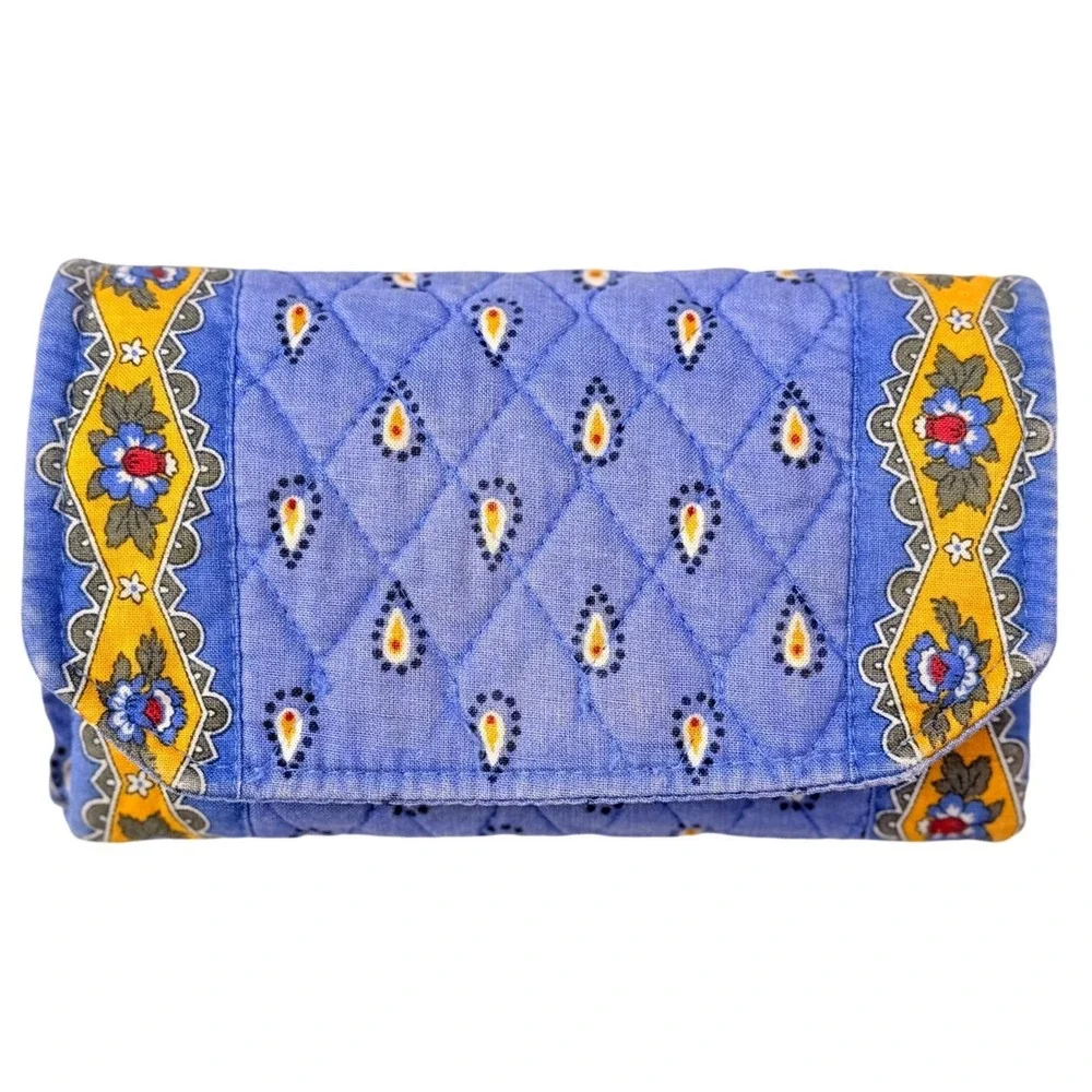 Vera Bradley Blue Quilted Paisley Floral Wallet Organizer‎